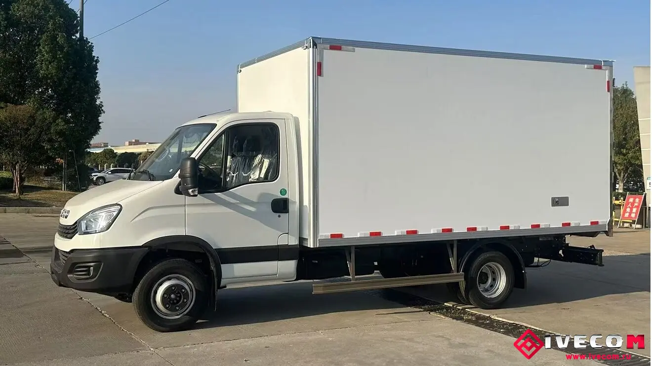 Iveco Daily 60-39  промтоварный кузов из Китая!