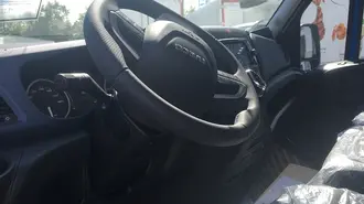 Галерея Ивеко 50C18V цельнометалический фургон категория B-48